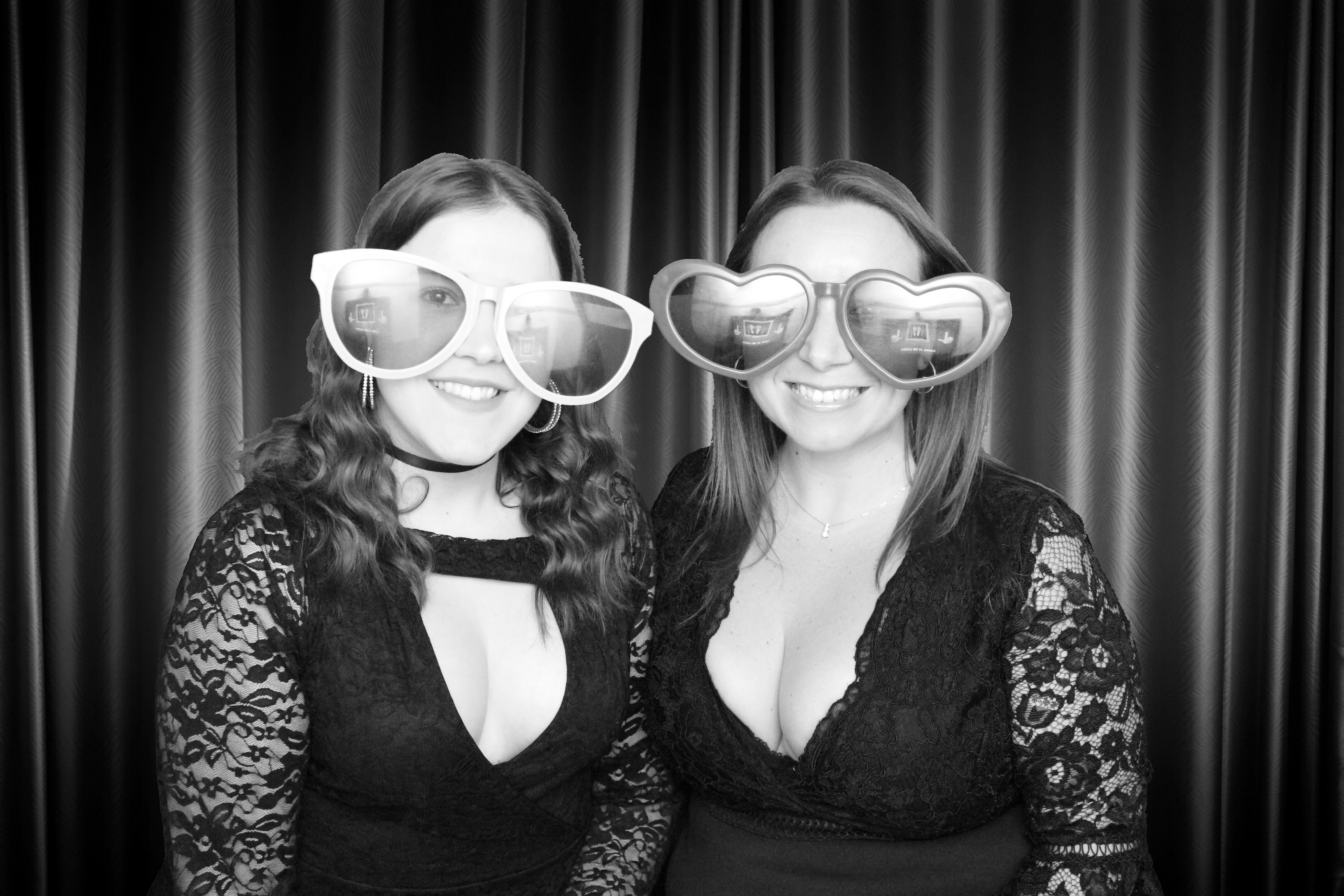 Yvette and Claire’s 40th birthday! - Images | View more photos from the event at gallery.partydelightsphotobooth.co.uk/u/PartyDelightsPhotoBooth/Yvette-and-Claire’s-40th-birthday-Images